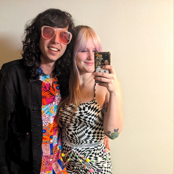 Sun Bunnn 💖🍭🍄🌼💫 - Picture 1 of 1